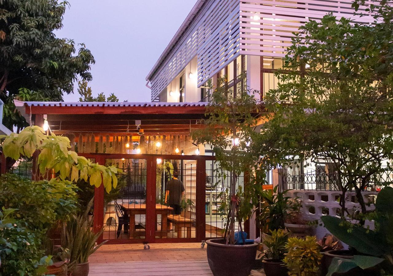 Auberge de jeunesse Liaw Base House à Bangkok Extérieur photo